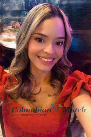 220402 - Diana Age: 37 - Colombia