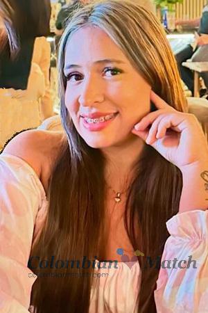 220837 - Yulieth Age: 31 - Colombia