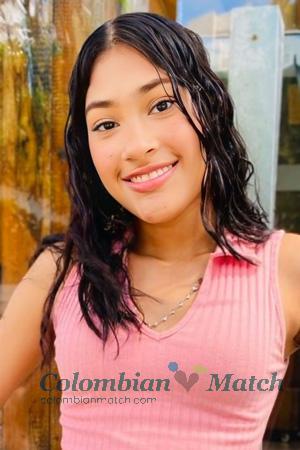 221172 - Valentina Age: 20 - Colombia