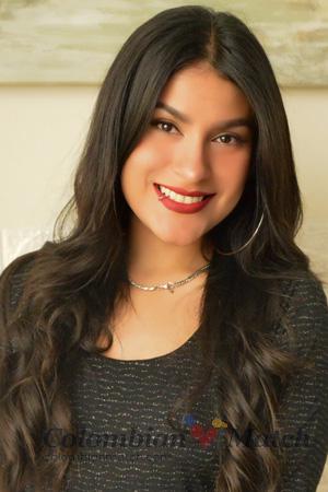 221227 - Ana Age: 27 - Peru