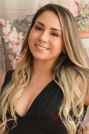 221333 - Angie Age: 36 - Peru