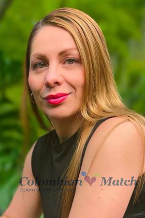 221711 - Cristina Age: 46 - Colombia