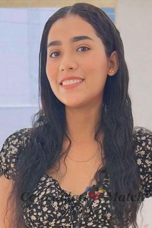 223841 - Laura Age: 30 - Colombia