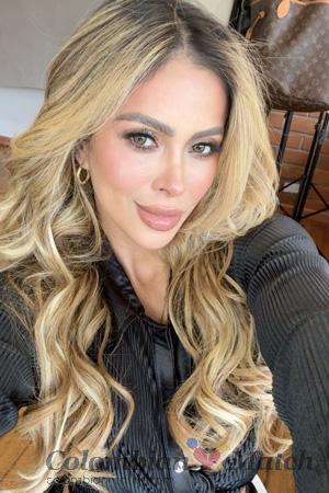 226543 - Adriana Age: 34 - Colombia