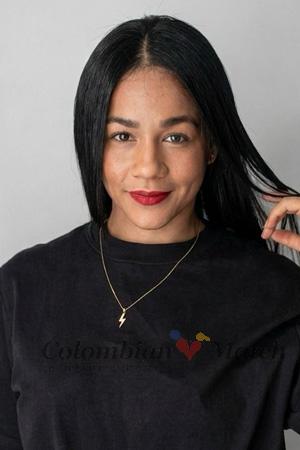 226825 - Yocelin Age: 32 - Colombia