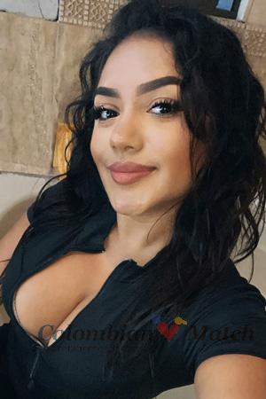 228386 - Stefanny Age: 25 - Costa Rica