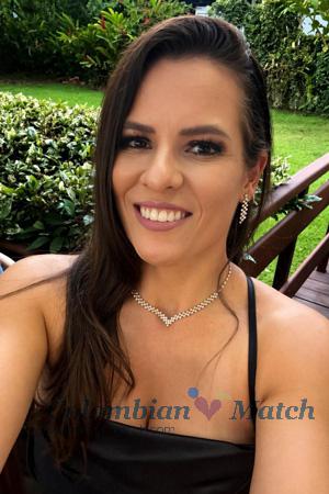 229070 - Ana Age: 34 - Costa Rica