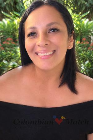 229163 - Martha Age: 44 - Costa Rica